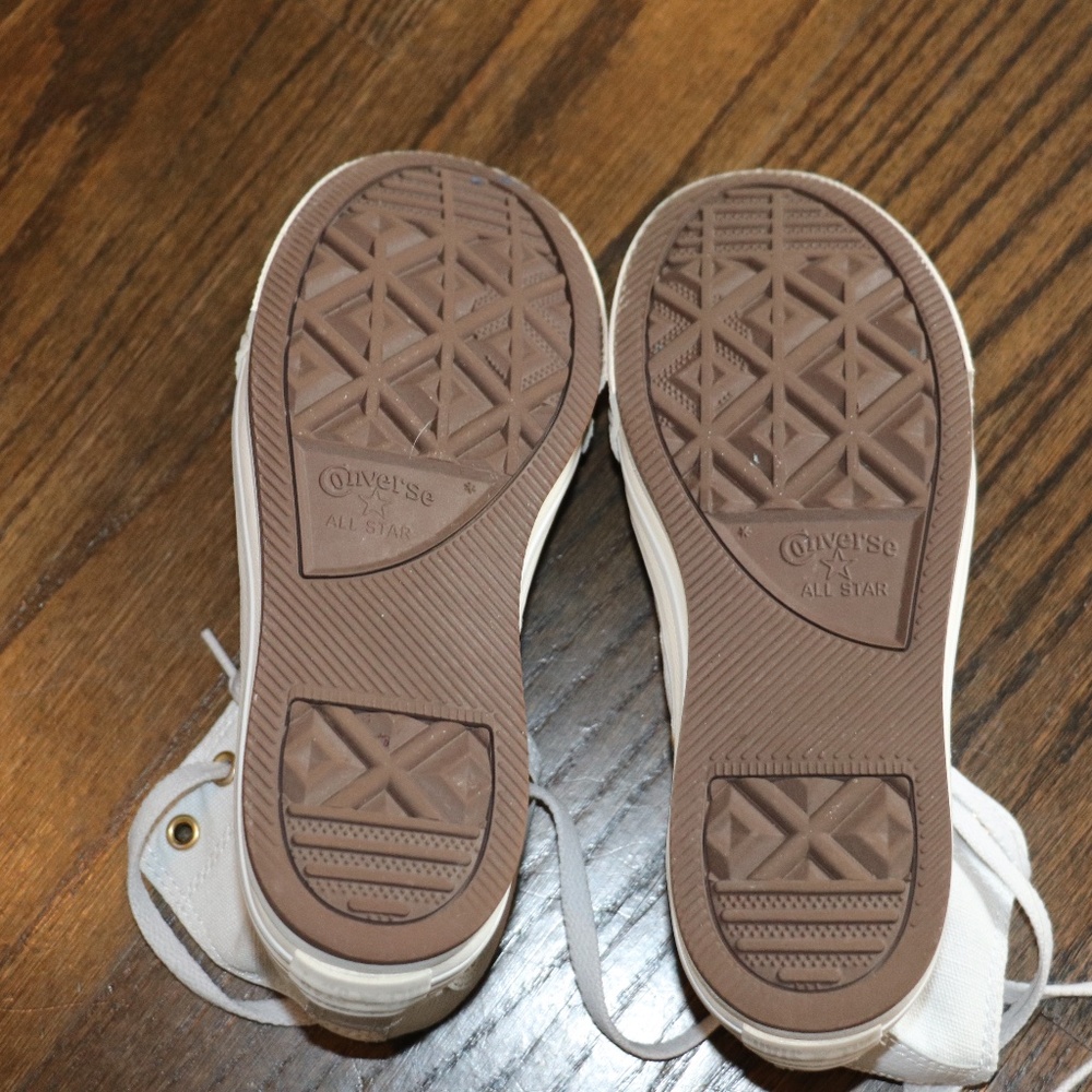 Chuck Taylor All Star EVA Lift Platform Tonal Canvas YOUTH Size 3.5 Barely Grey - Picture 11 of 16